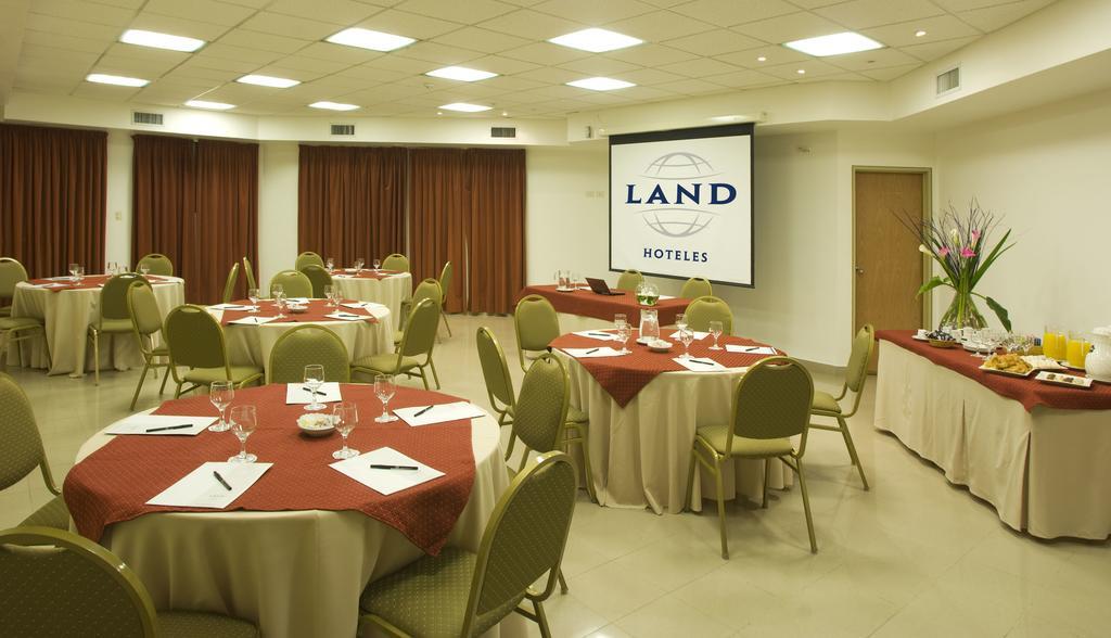 Land Express Neuquen Hotel Exterior photo