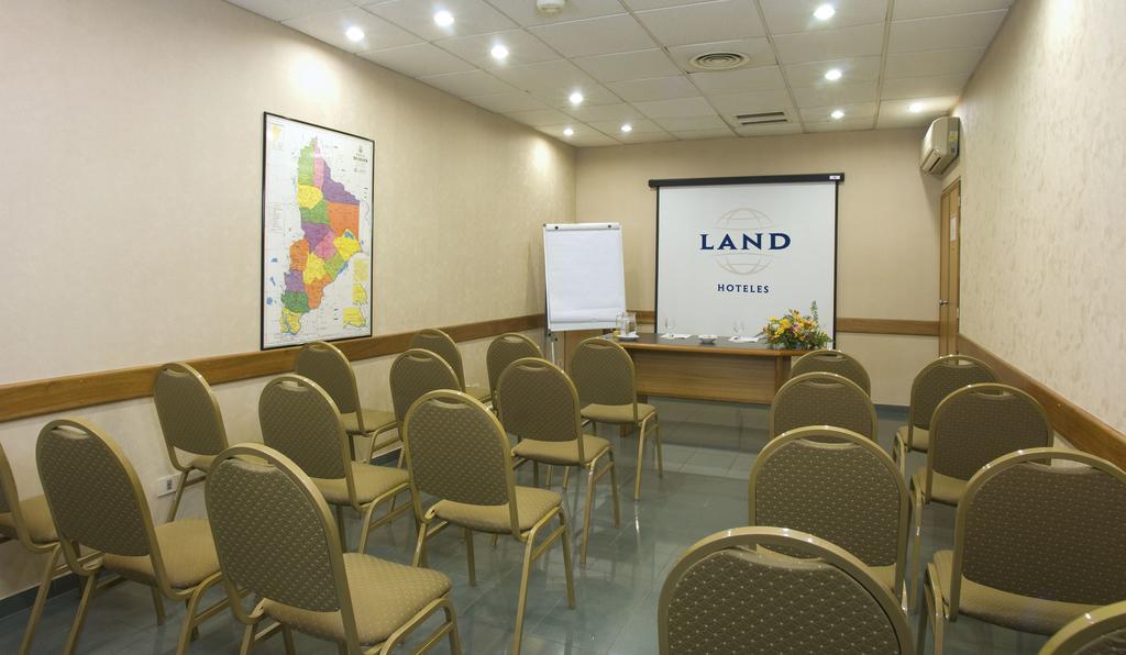 Land Express Neuquen Hotel Exterior photo